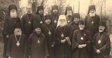 Met. Anastassy is the only bishop of prewar period on this photo of the 1946 bishop council in Munich. Everyone else was received or consecrated following 1944