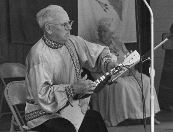 Russian balalaika musician Michael Tarakus